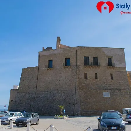 Borgo Aranci - In Garofalo - 15b * Castellammare del Golfo